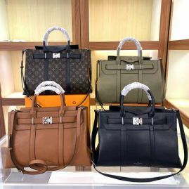 Picture of LV Lady Handbags _SKUfw154192955fw